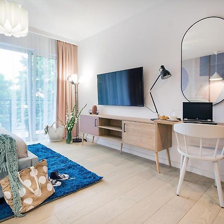 W&K Apartments - Joy Suite - Faktura Vat, Parking 코잘린 외부 사진