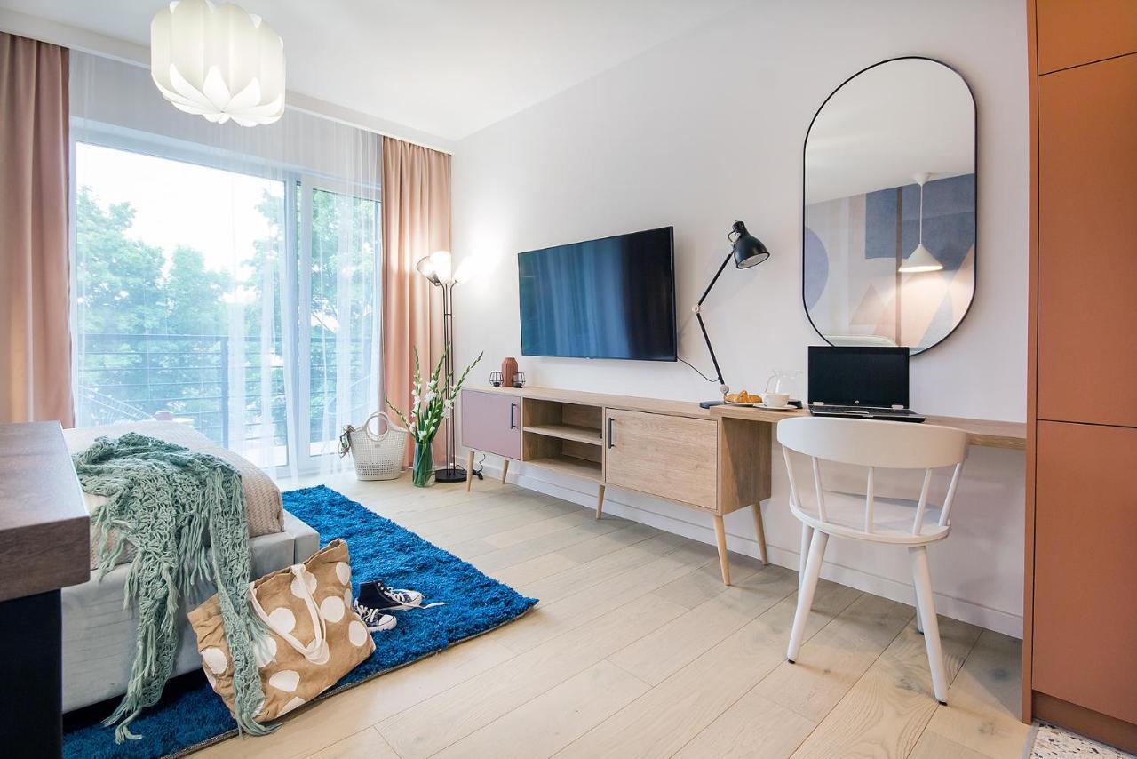 W&K Apartments - Joy Suite - Faktura Vat, Parking 코잘린 외부 사진