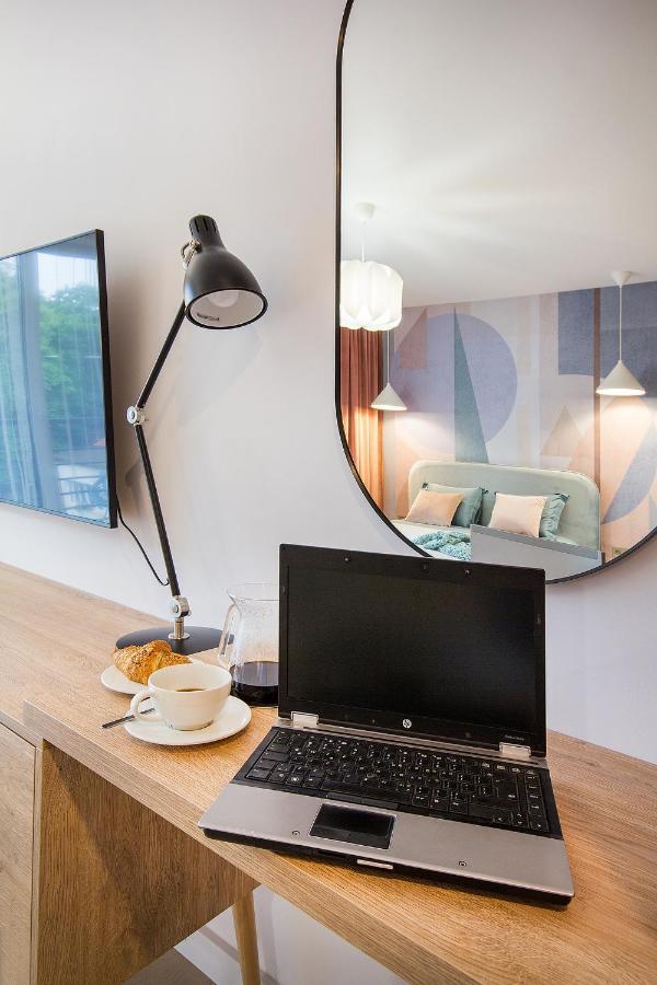 W&K Apartments - Joy Suite - Faktura Vat, Parking 코잘린 외부 사진